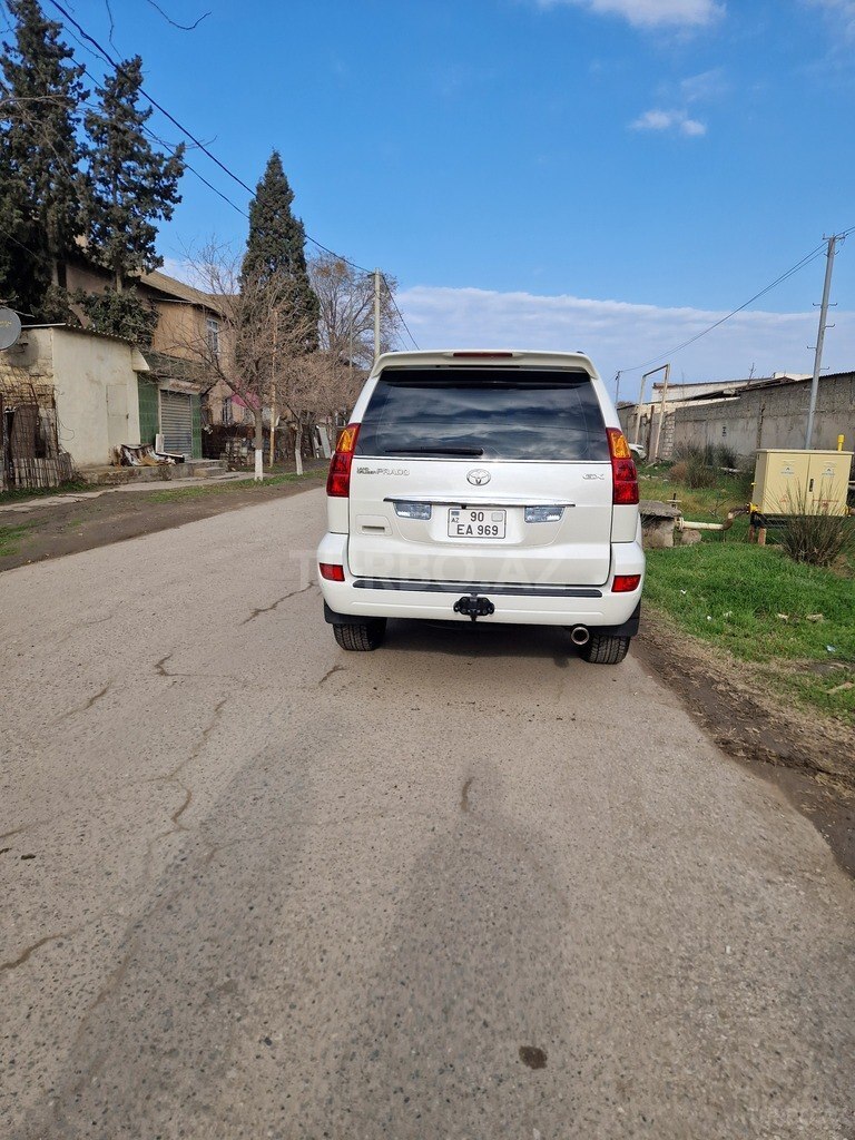 Toyota Land Cruiser Prado