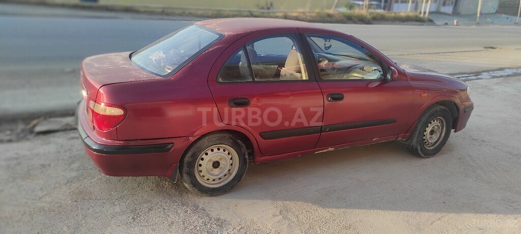 Nissan Sunny