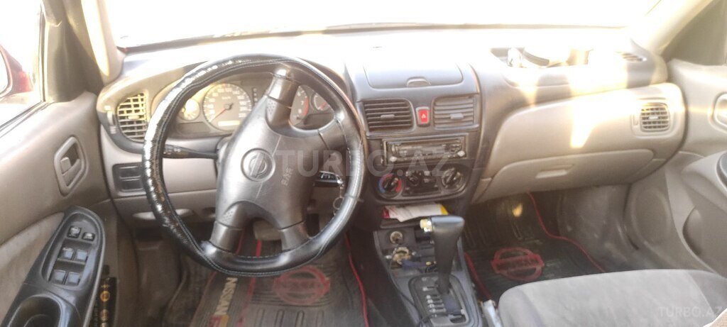Nissan Sunny
