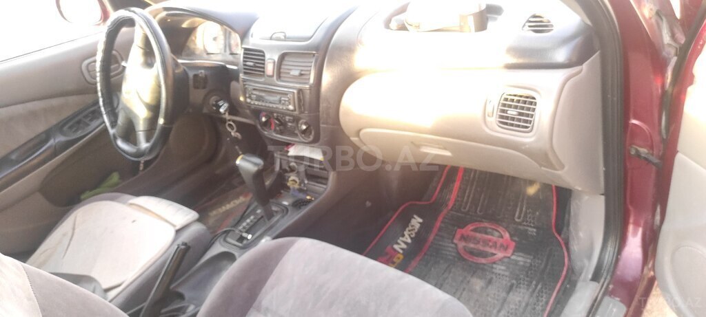 Nissan Sunny
