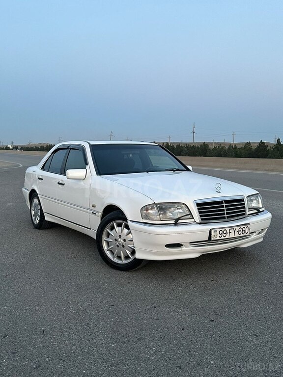 Mercedes C 280