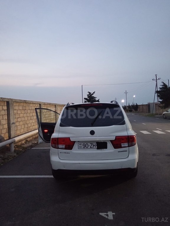 Ssang Yong Kyron