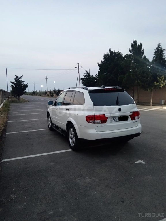Ssang Yong Kyron