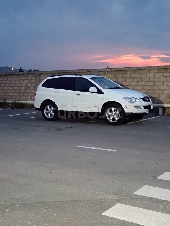 Ssang Yong Kyron