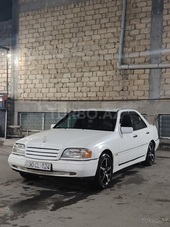 Mercedes C 180