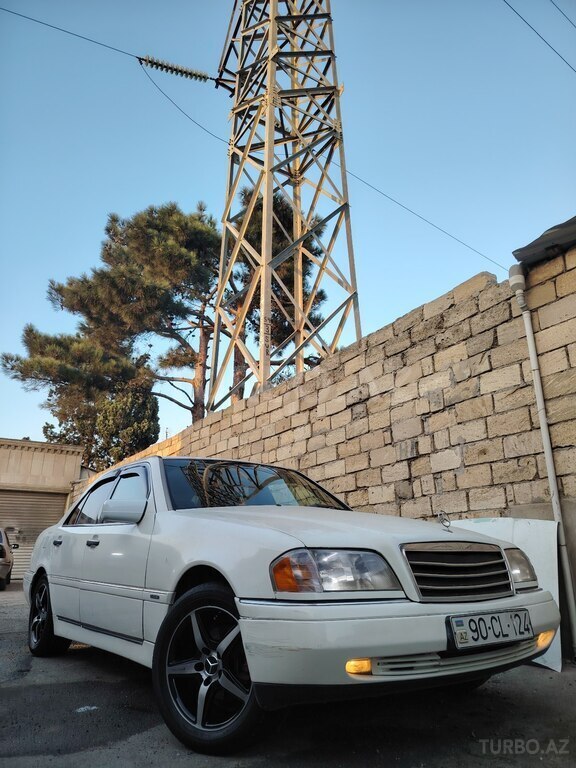 Mercedes C 180