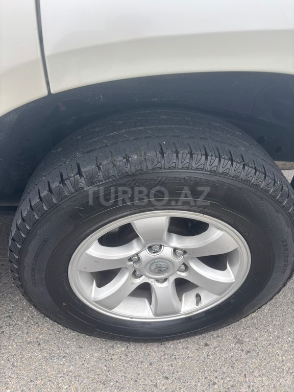 Toyota Land Cruiser Prado