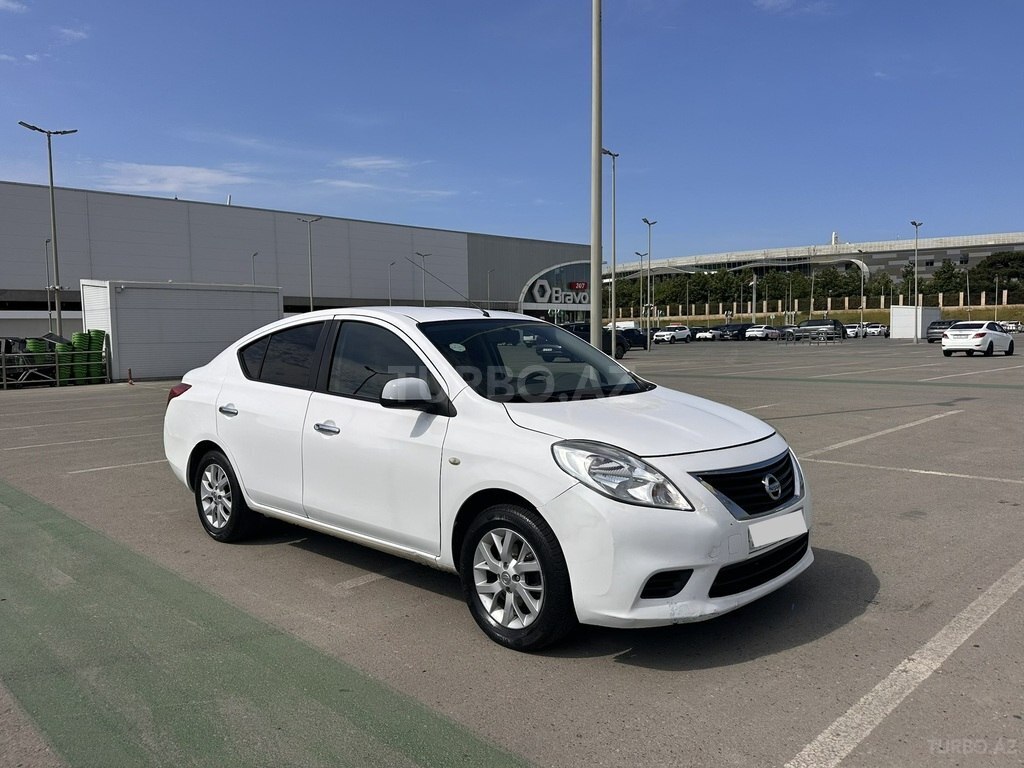 Nissan Sunny