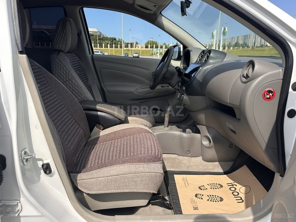 Nissan Sunny