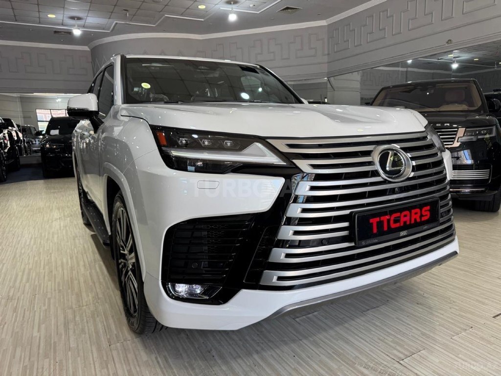 Lexus LX 600