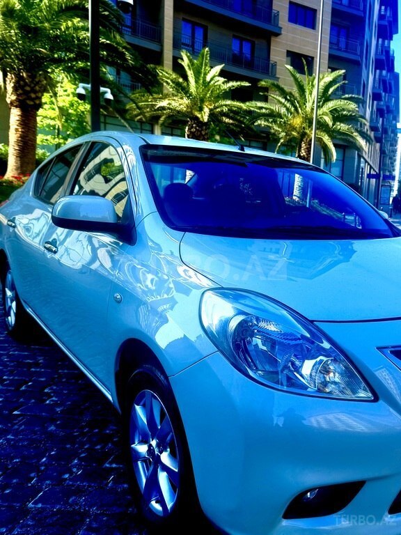 Nissan Sunny