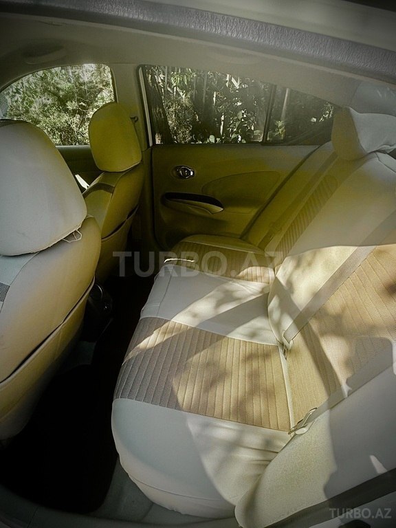 Nissan Sunny