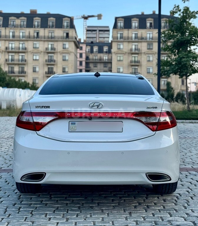 Hyundai Grandeur