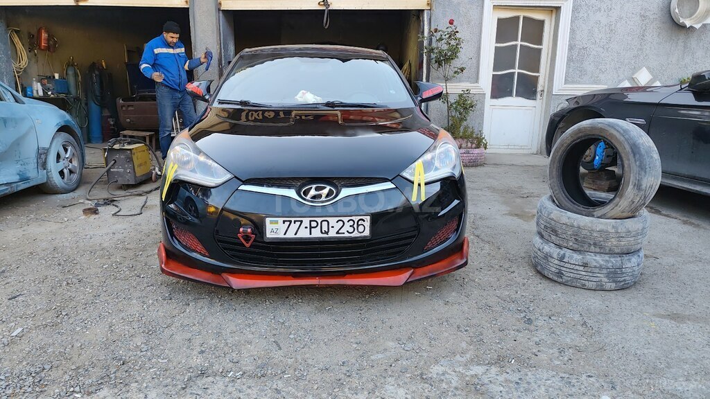 Hyundai Veloster