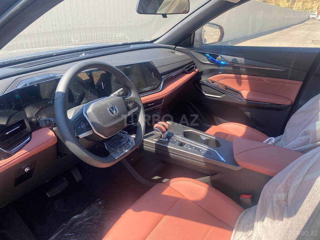Changan Oshan X5 Plus