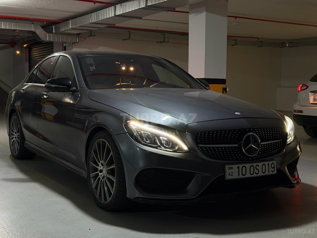 Mercedes C 300