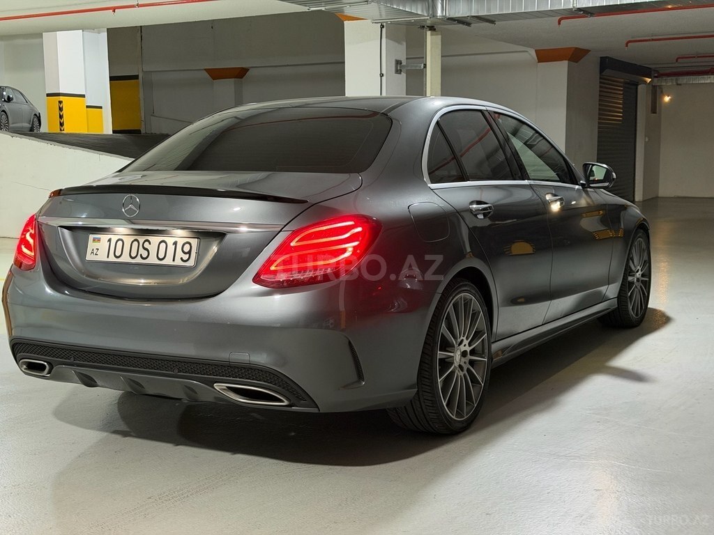 Mercedes C 300