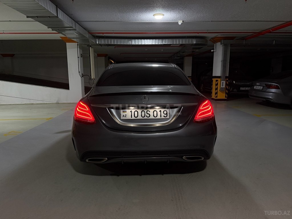 Mercedes C 300