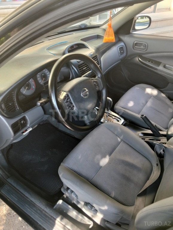 Nissan Sunny