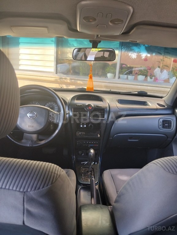Nissan Sunny