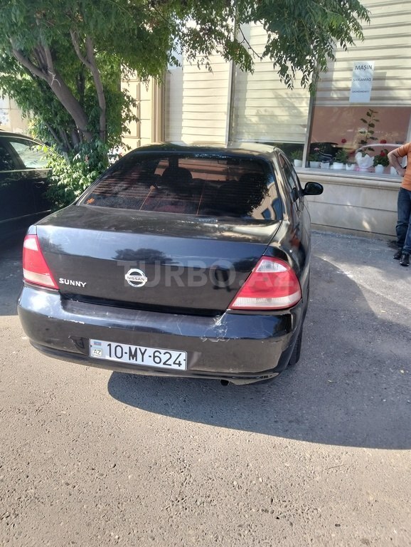 Nissan Sunny