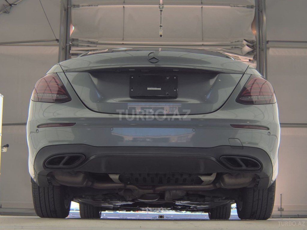 Mercedes E 300 4MATIC