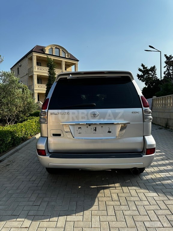 Toyota Land Cruiser Prado