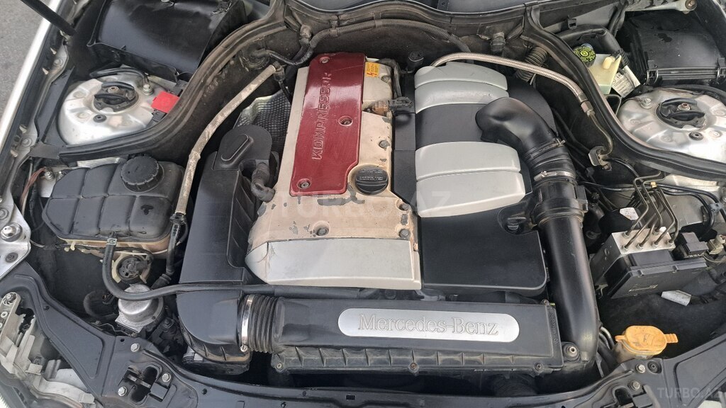 Mercedes C 200