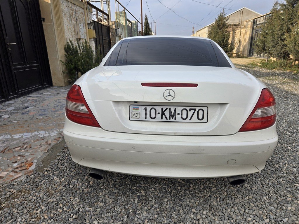 Mercedes SLK 200