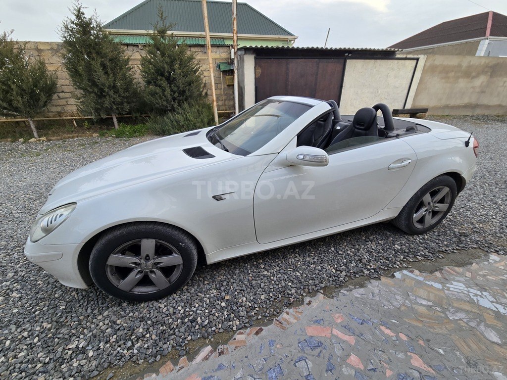 Mercedes SLK 200