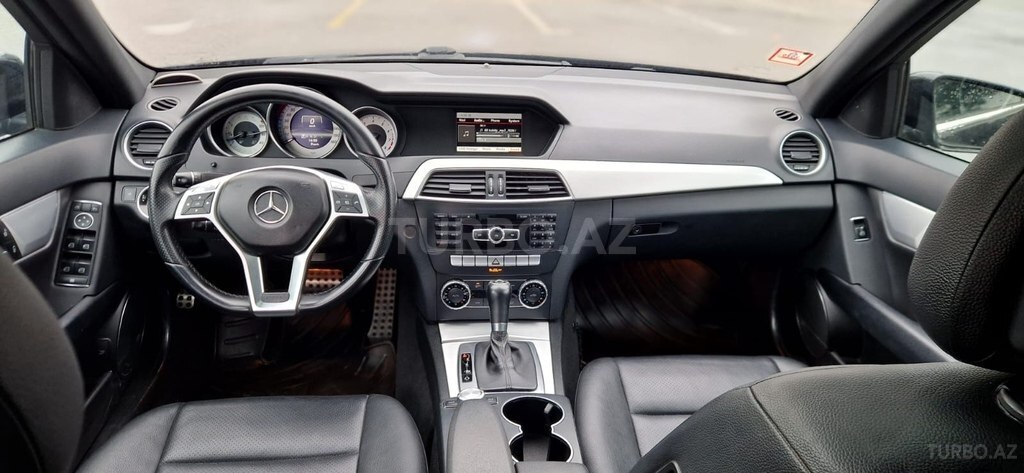 Mercedes C 250