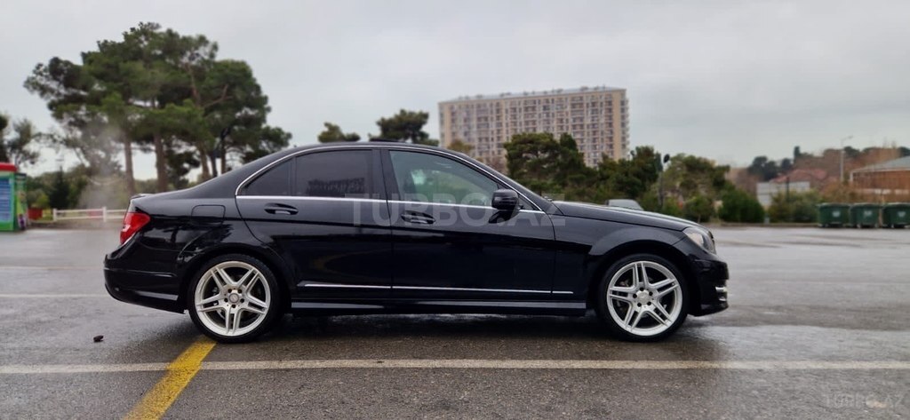 Mercedes C 250