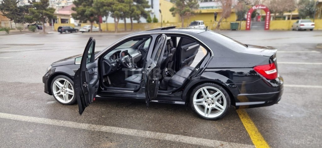 Mercedes C 250