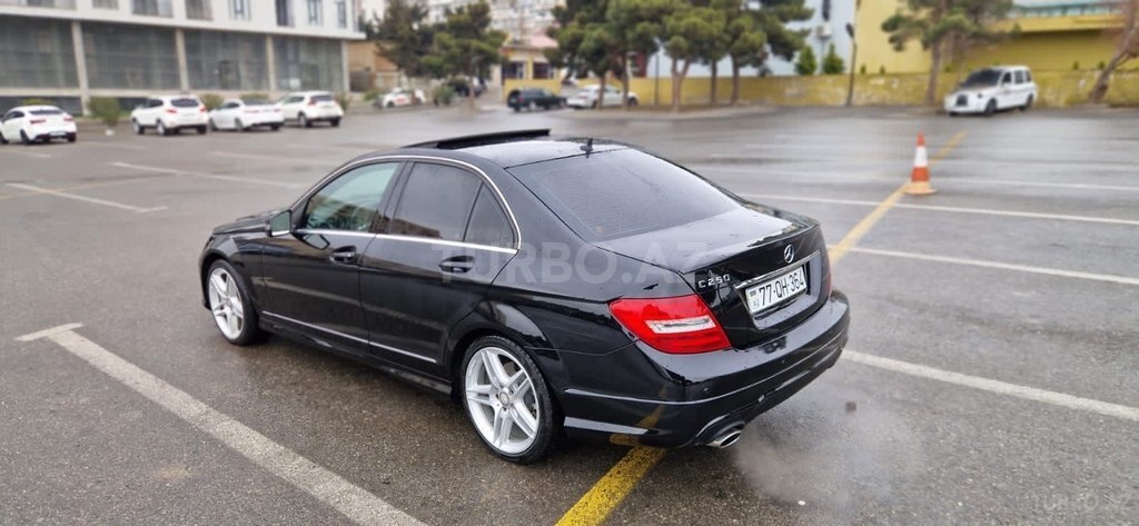 Mercedes C 250
