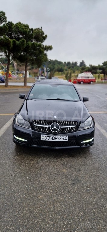 Mercedes C 250