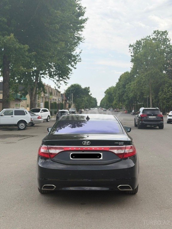 Hyundai Grandeur