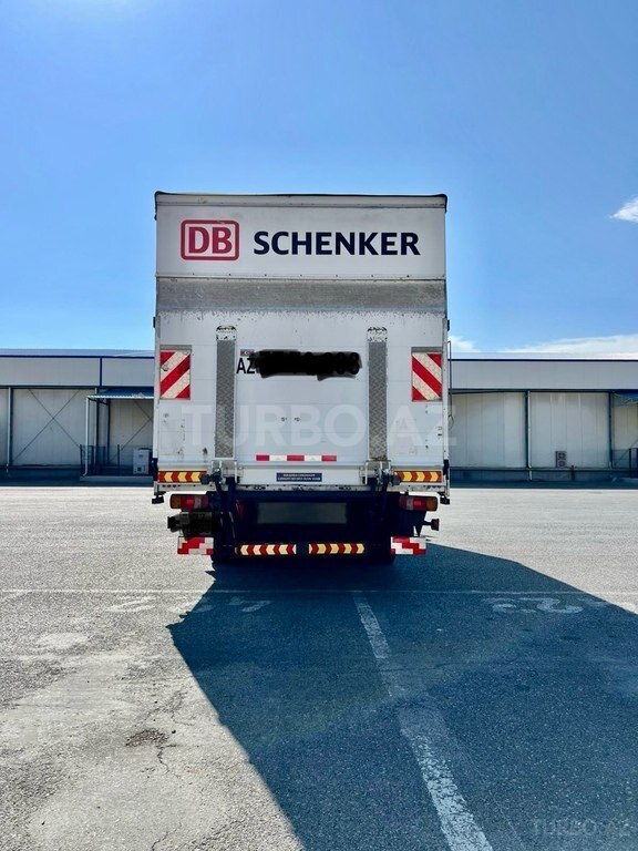Mercedes Atego 818