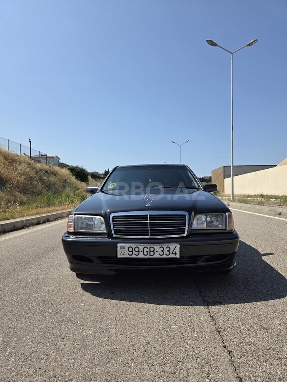Mercedes C 220