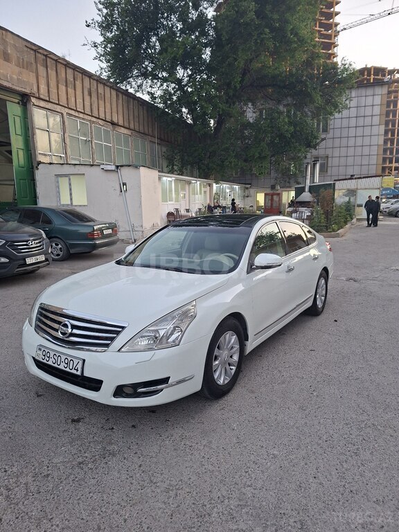 Nissan Teana