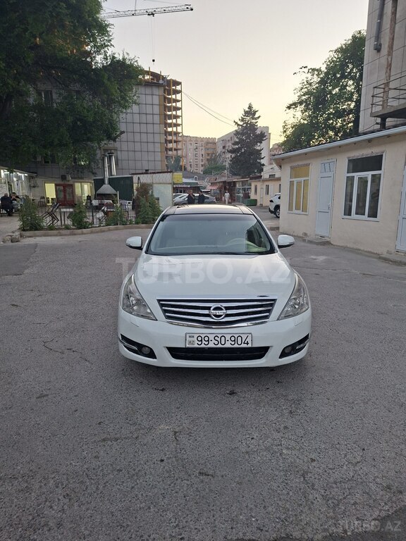 Nissan Teana