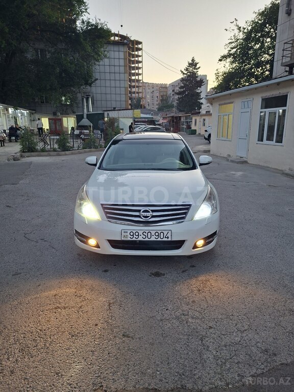 Nissan Teana