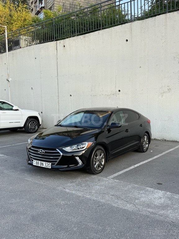 Hyundai Elantra