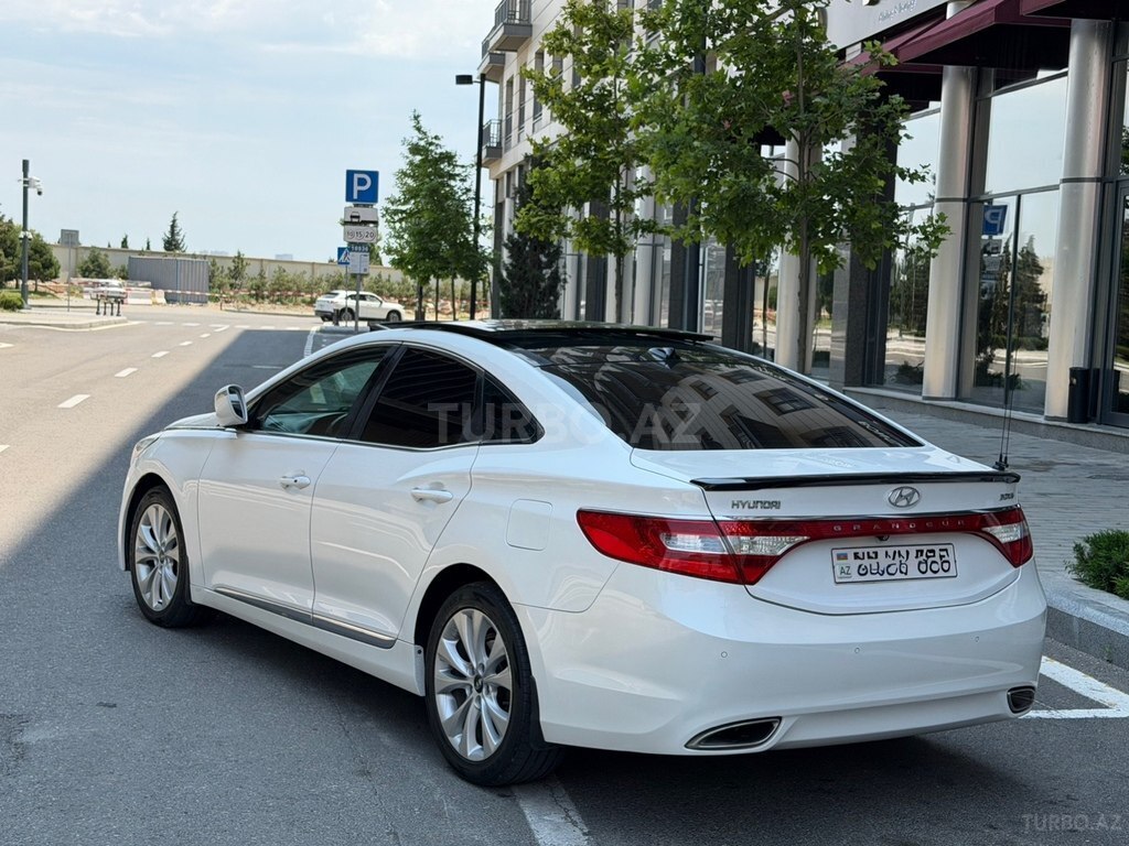 Hyundai Grandeur