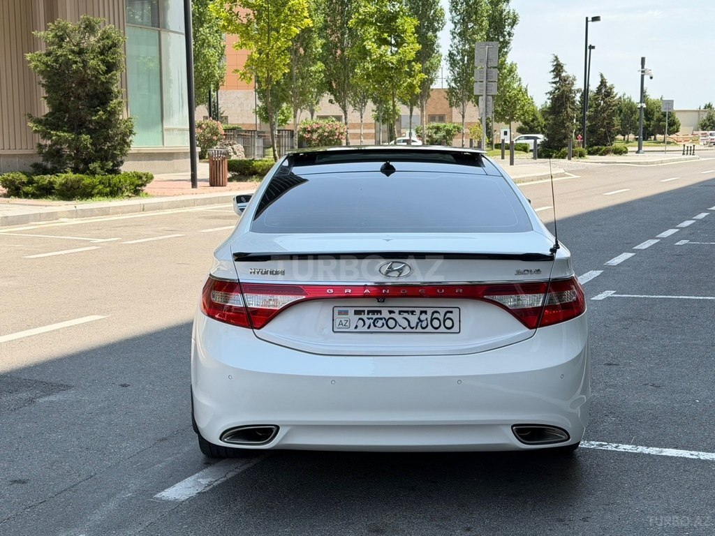 Hyundai Grandeur