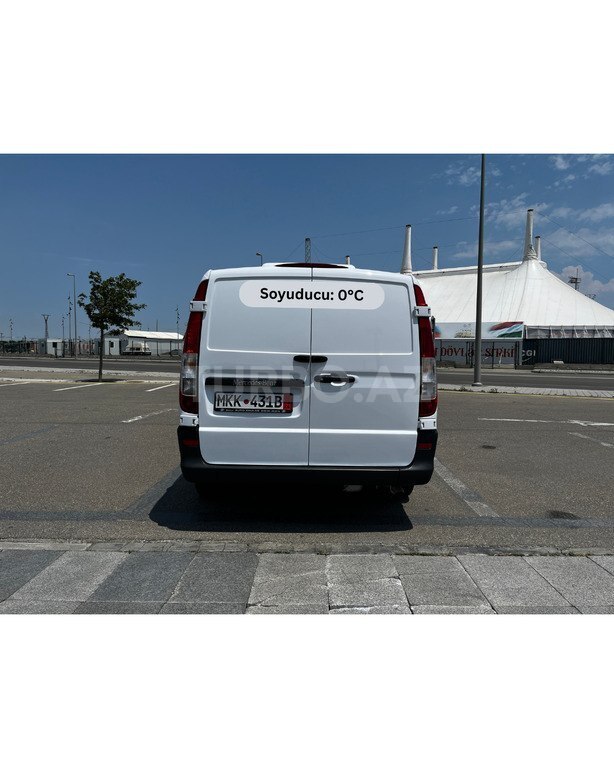 Mercedes Vito 111