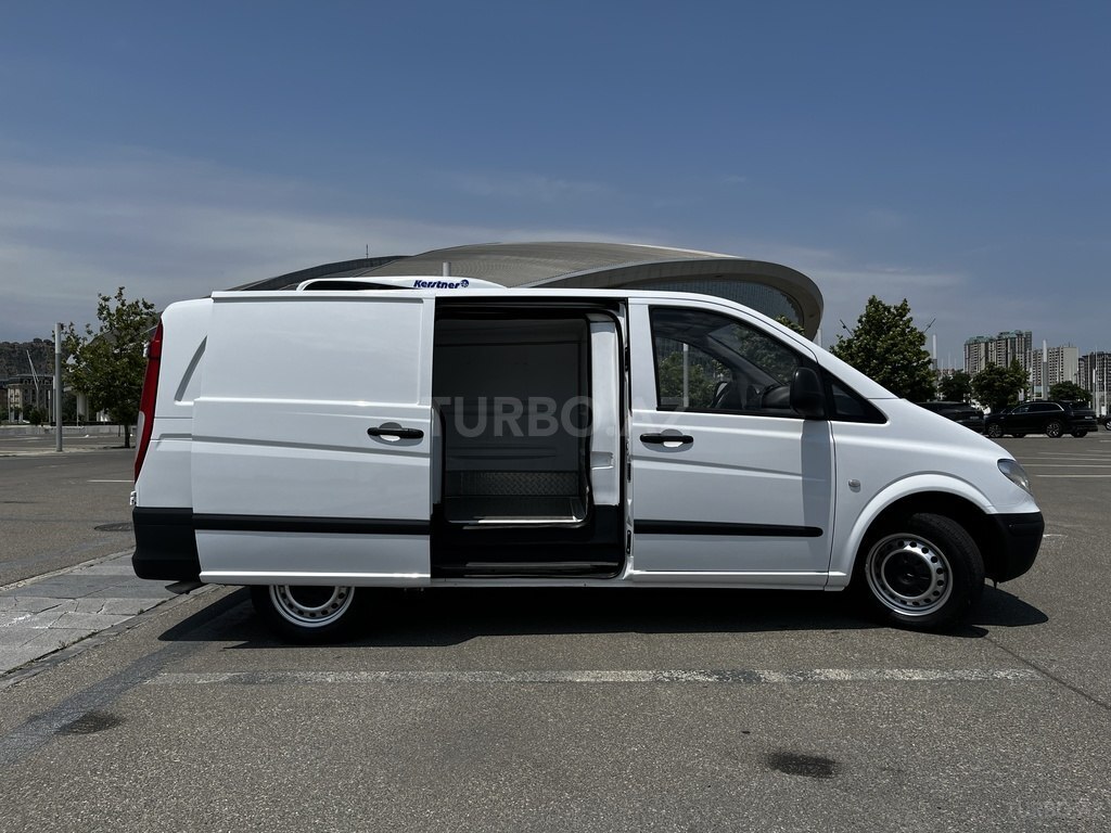 Mercedes Vito 111