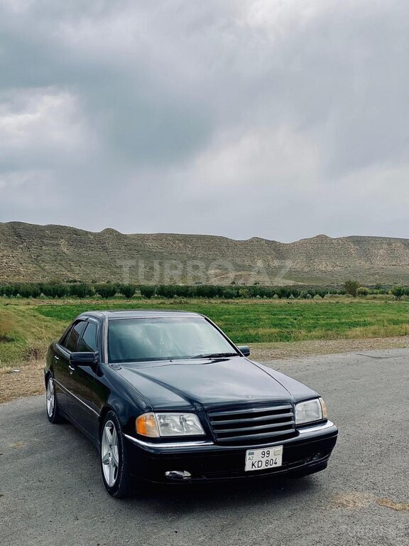 Mercedes C 230