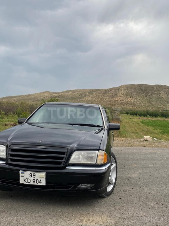 Mercedes C 230