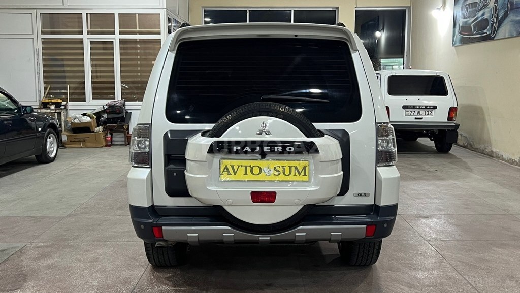Mitsubishi Pajero