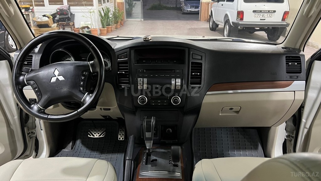 Mitsubishi Pajero